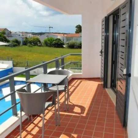 ホテル Vicentina 4*