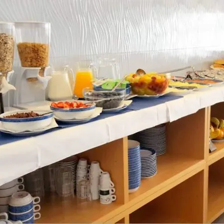 Hotel Vicentina 4*