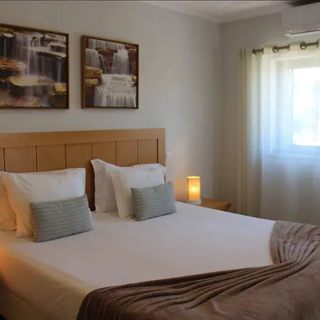 Vicentina Hotel
