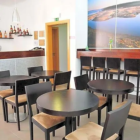 Vicentina מלון 4*